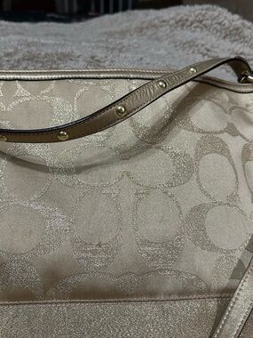Vintage Coach Glider Gold Classic Tote. Adjustable Crossbody and long handle